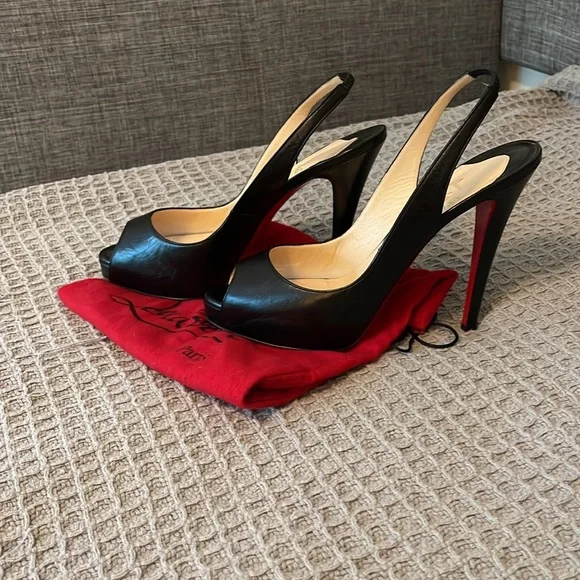 Christian Louboutin Black  Leather  Peep Toe Slingback Sandals 40.5 - Picture 12 of 12